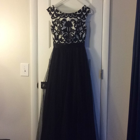 Aidan Mattox ball gown - Picture 3 of 3